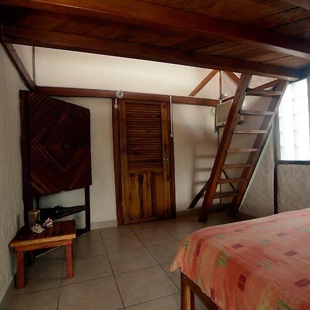 La Barquita Beach Hostel Puerto López Buitenkant foto