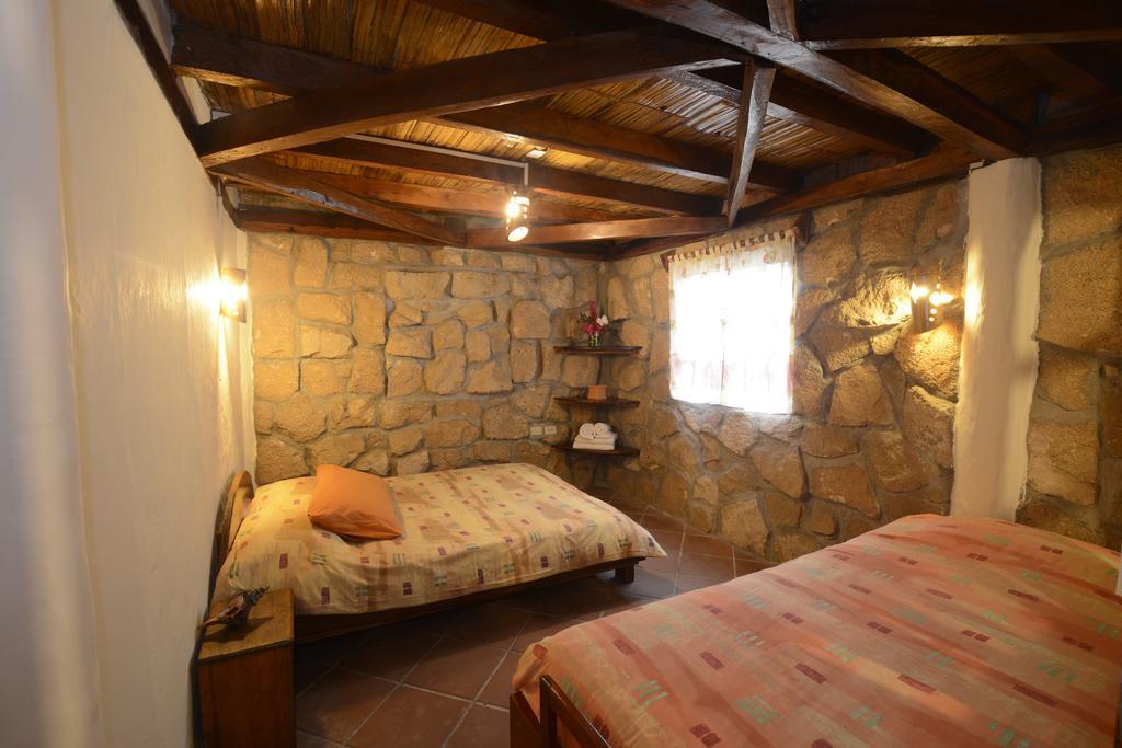 La Barquita Beach Hostel Puerto López Buitenkant foto